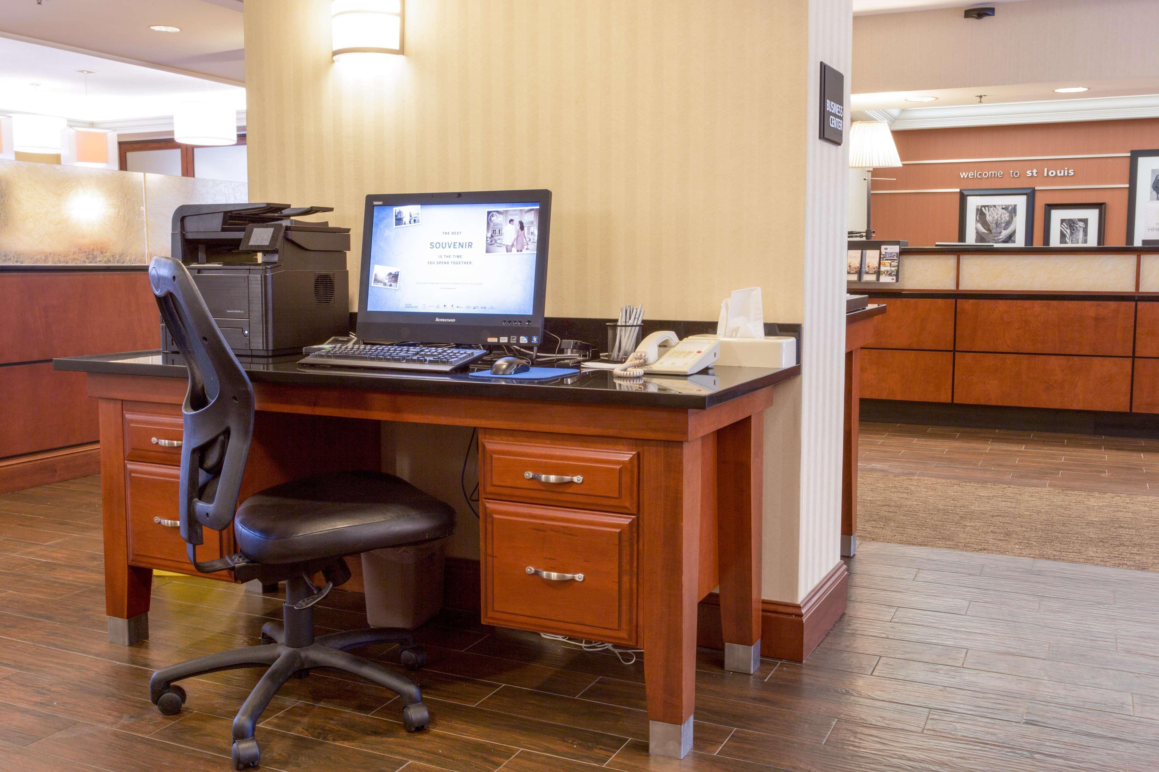 Hampton Inn St. Louis Southwest Fenton Extérieur photo